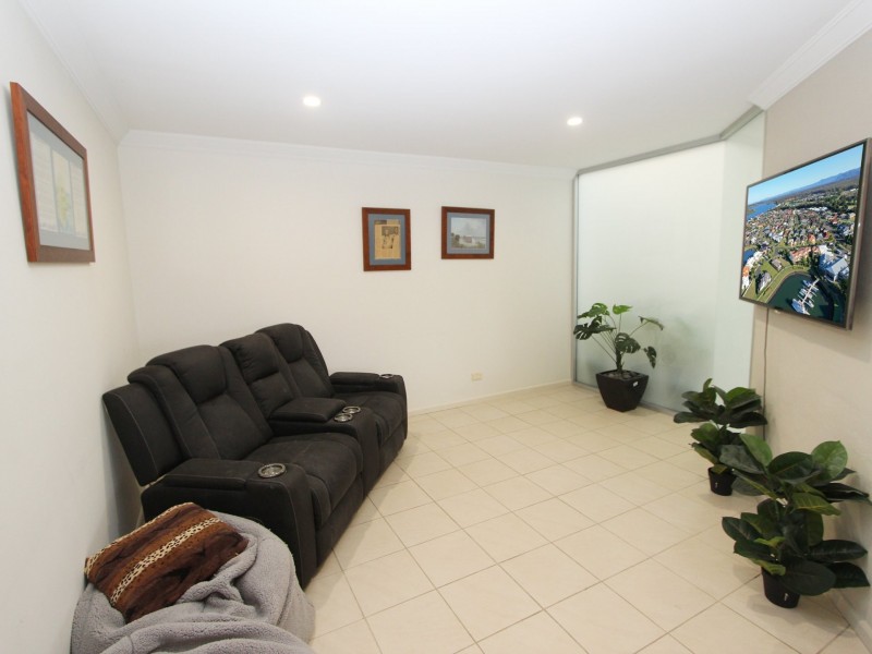 1 John Gollan Avenue, Harrington NSW 2427