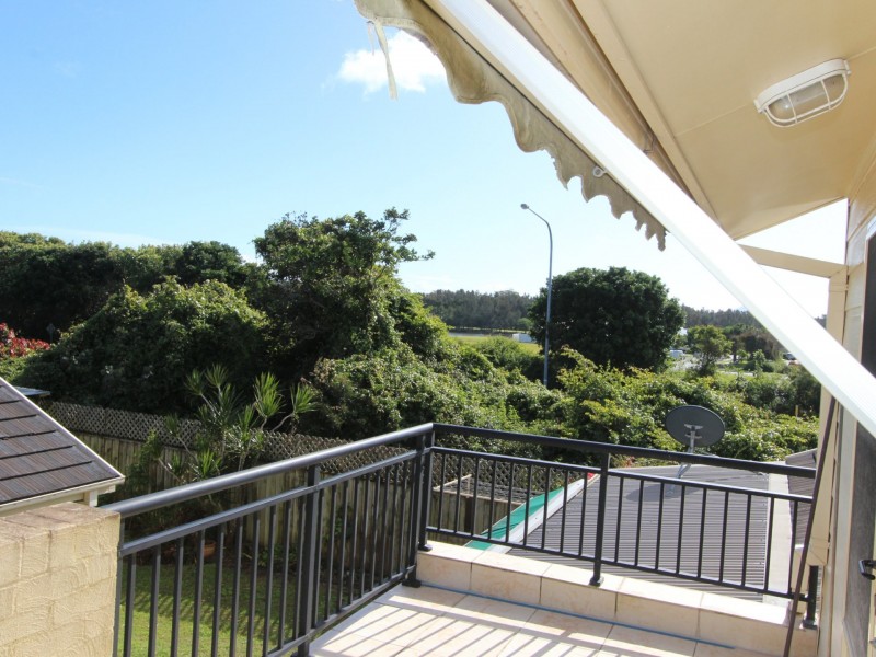 16 Brunswick Place, Harrington NSW 2427