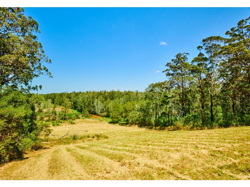 114 Gibsons Road, Coopernook NSW 2426