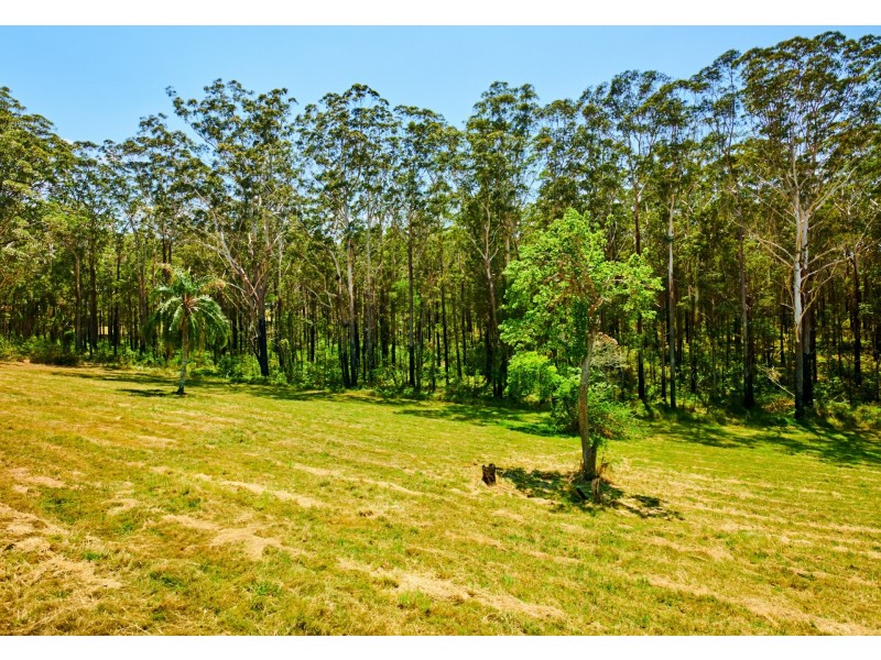114 Gibsons Road, Coopernook NSW 2426