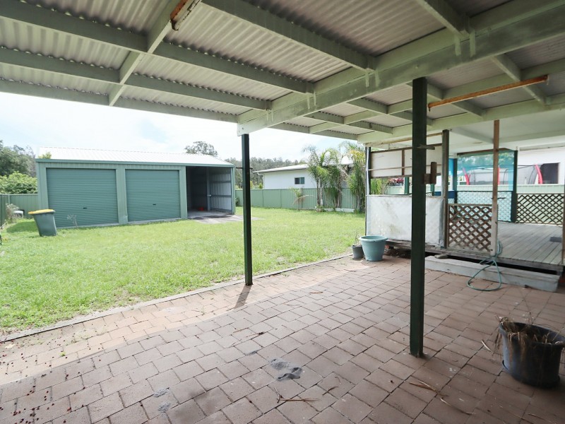 16 Glacken Street, Harrington NSW 2427