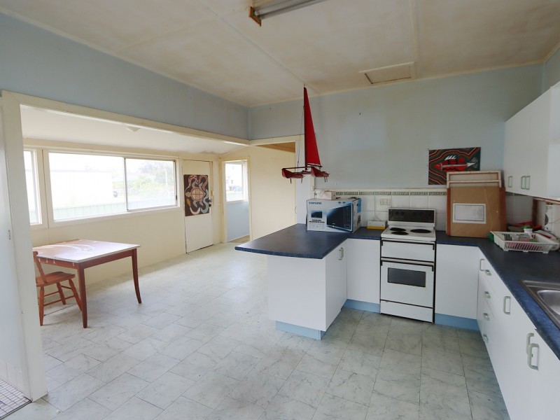 16 Glacken Street, Harrington NSW 2427