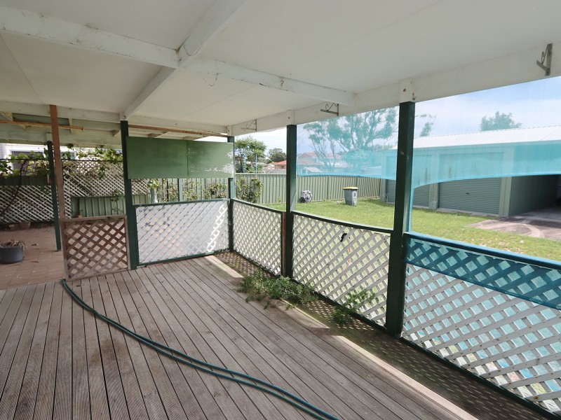 16 Glacken Street, Harrington NSW 2427