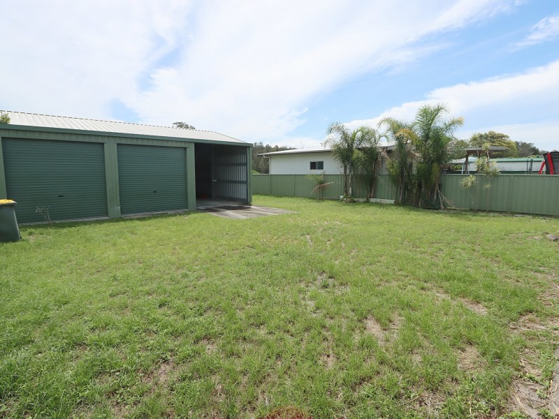 16 Glacken Street, Harrington NSW 2427
