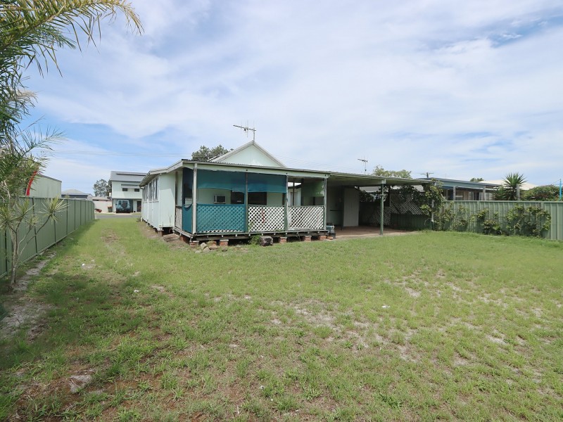 16 Glacken Street, Harrington NSW 2427