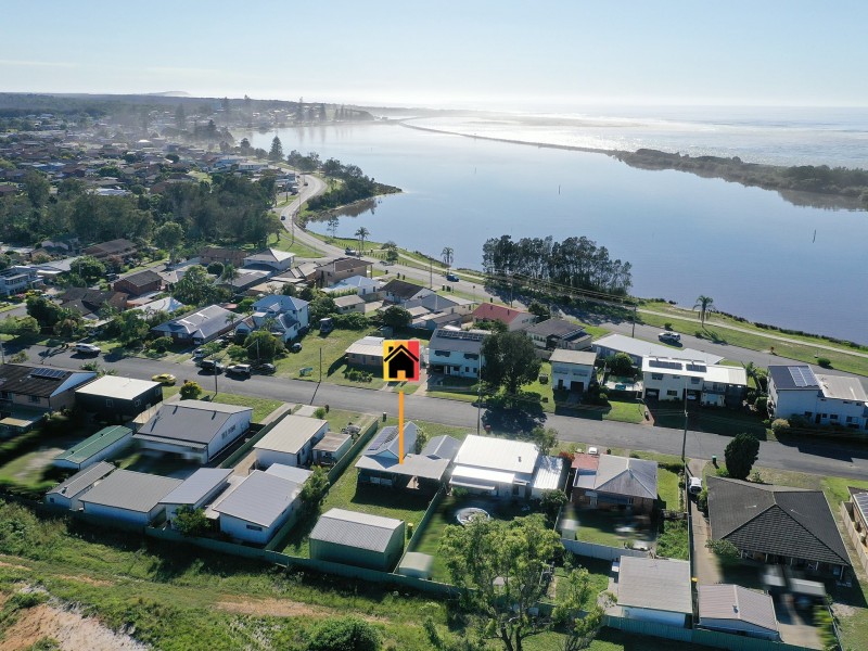 16 Glacken Street, Harrington NSW 2427