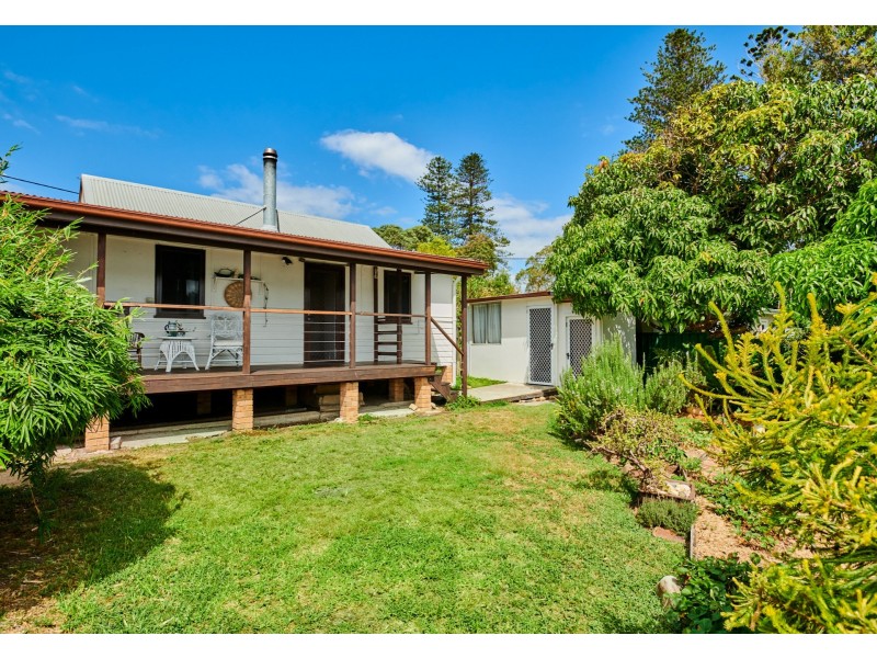 27 Church Street, Harrington NSW 2427