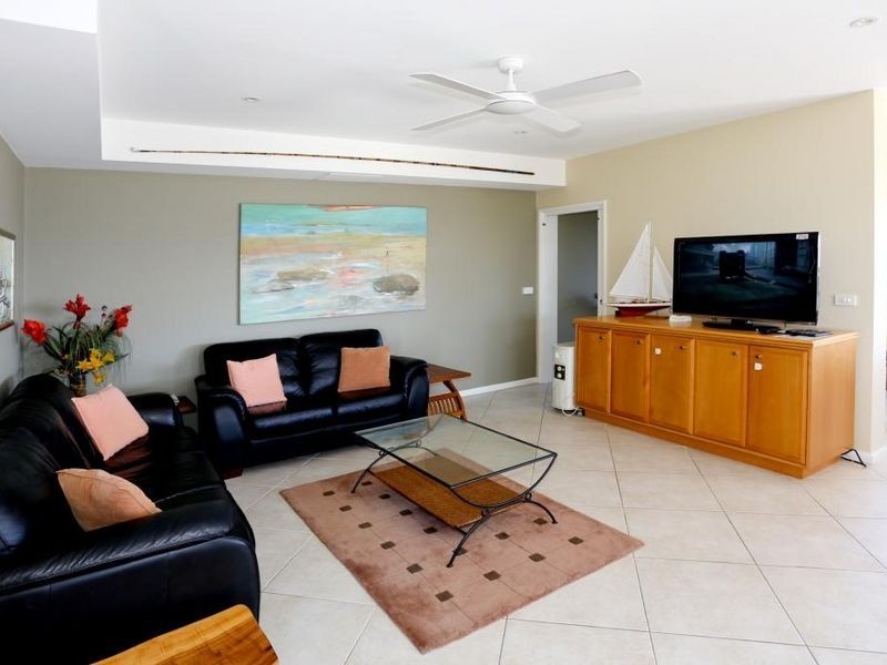 33 Pacific Drive, Crowdy Head NSW 2427