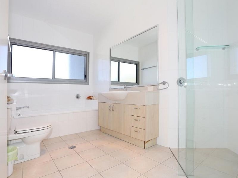 33 Pacific Drive, Crowdy Head NSW 2427