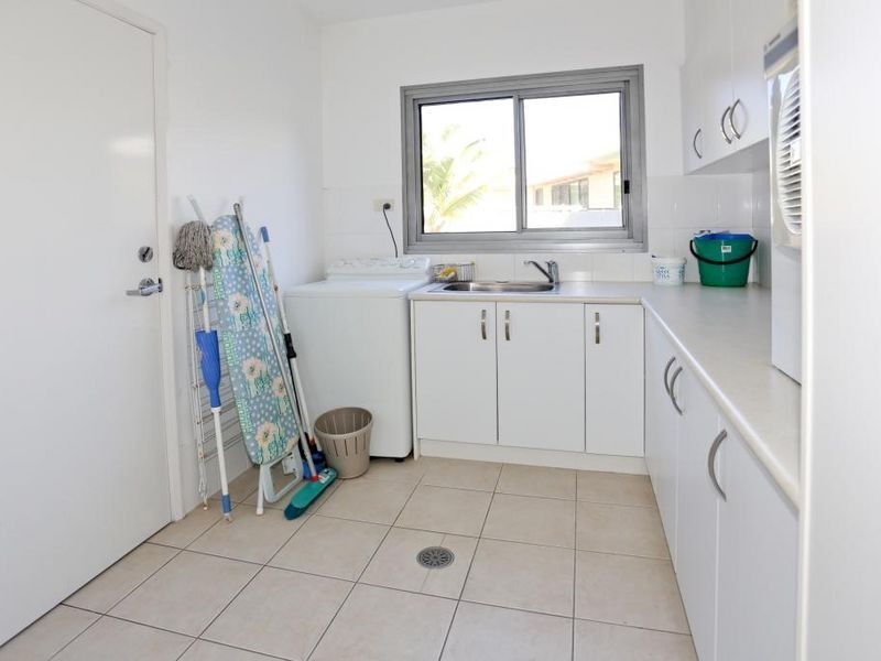 33 Pacific Drive, Crowdy Head NSW 2427