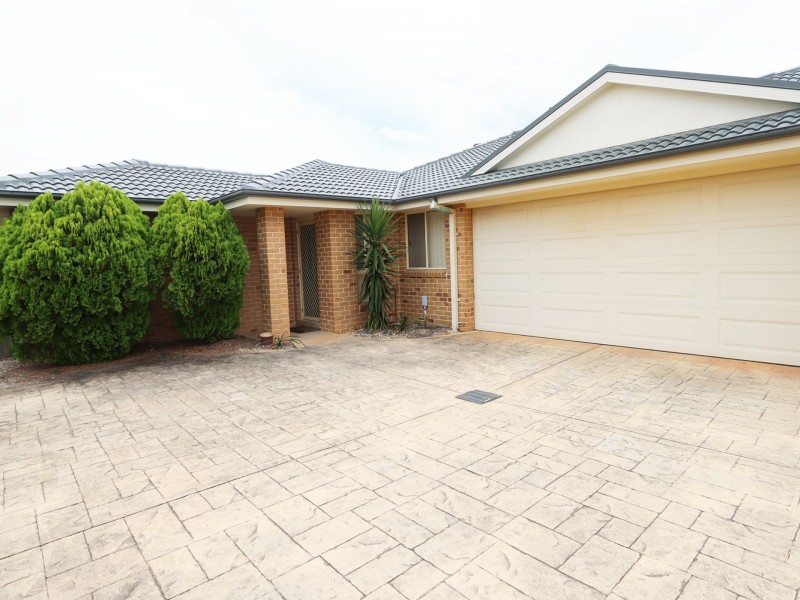 2/3 Cooloon Avenue, Harrington NSW 2427