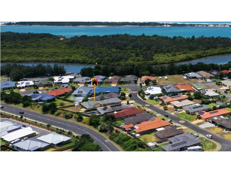 2/3 Cooloon Avenue, Harrington NSW 2427