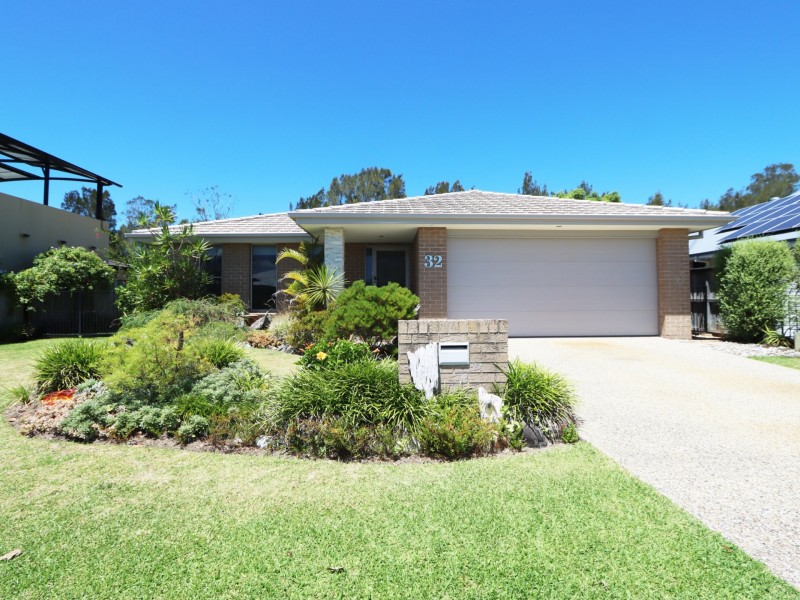 32 Josephine Boulevard, Harrington NSW 2427