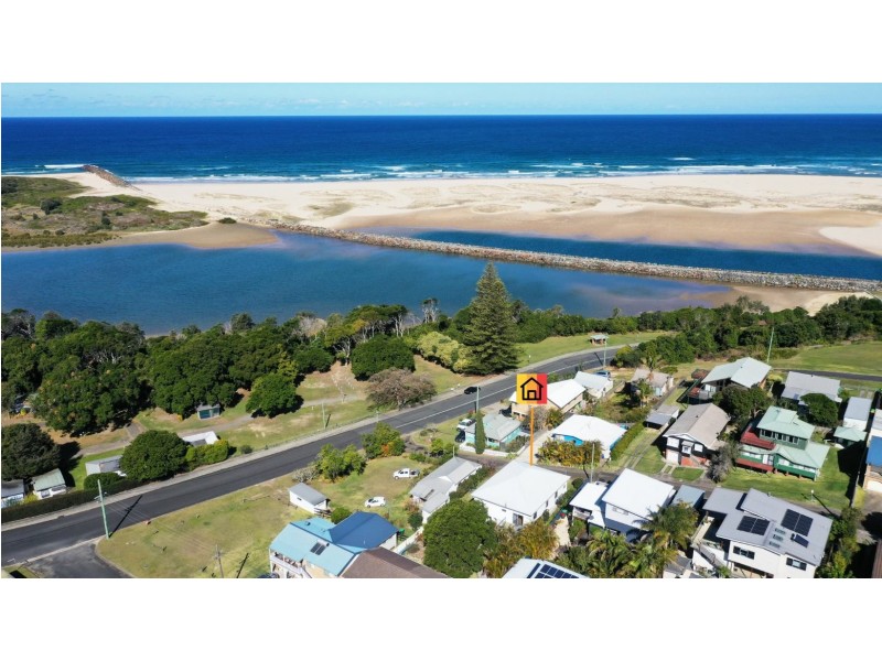 3 Church Street, Harrington NSW 2427