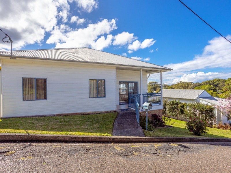 3 Church Street, Harrington NSW 2427