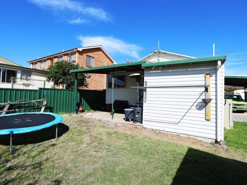 11 Muir Street, Harrington NSW 2427