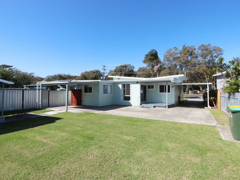 27 Crowdy Street, Harrington NSW 2427