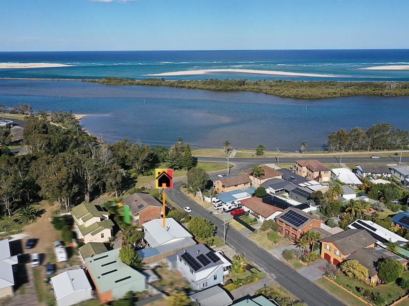 3 River Street, Harrington NSW 2427