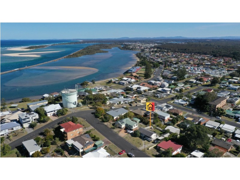 8 Crown Street, Harrington NSW 2427