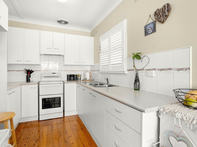 8 Crown Street, Harrington NSW 2427