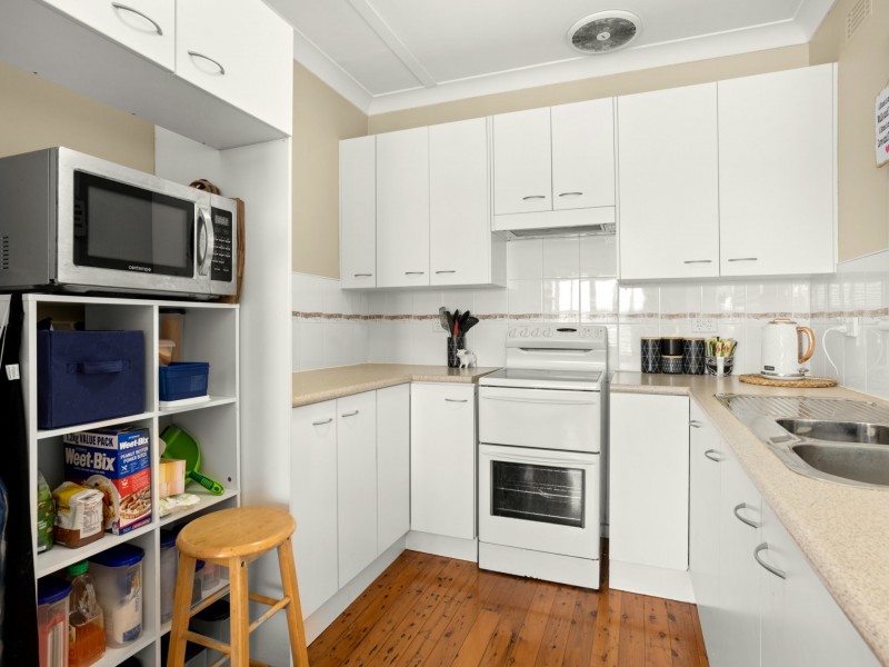 8 Crown Street, Harrington NSW 2427