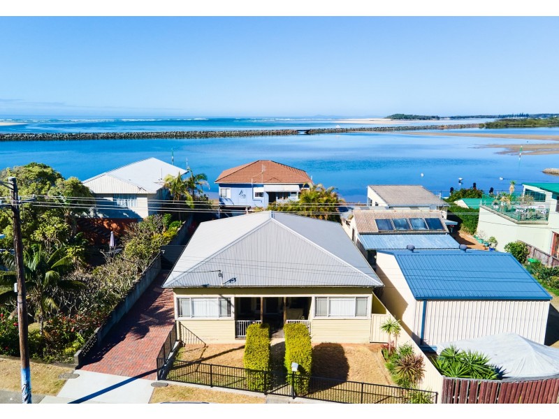 24 Beach Street, Harrington NSW 2427