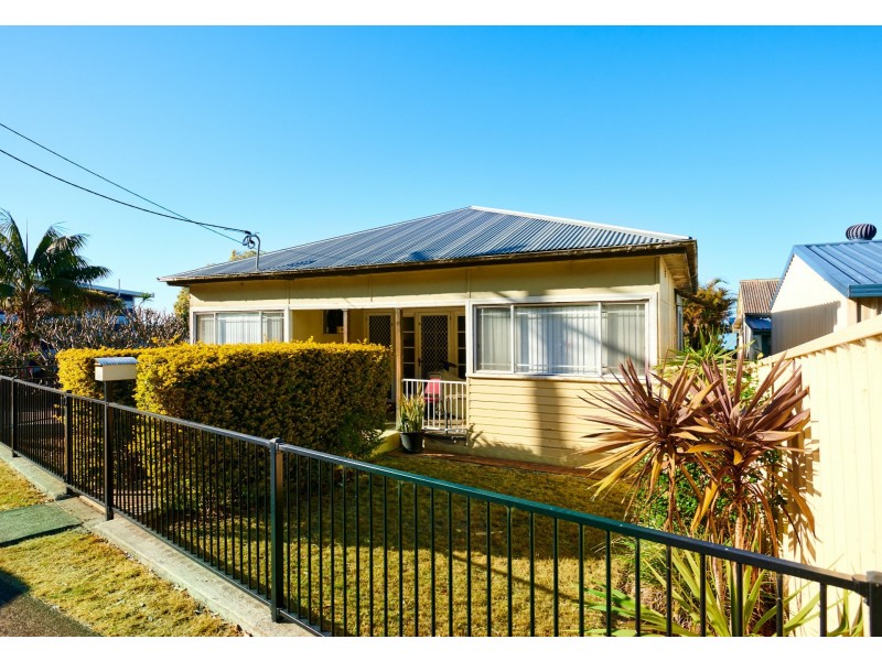 24 Beach Street, Harrington NSW 2427