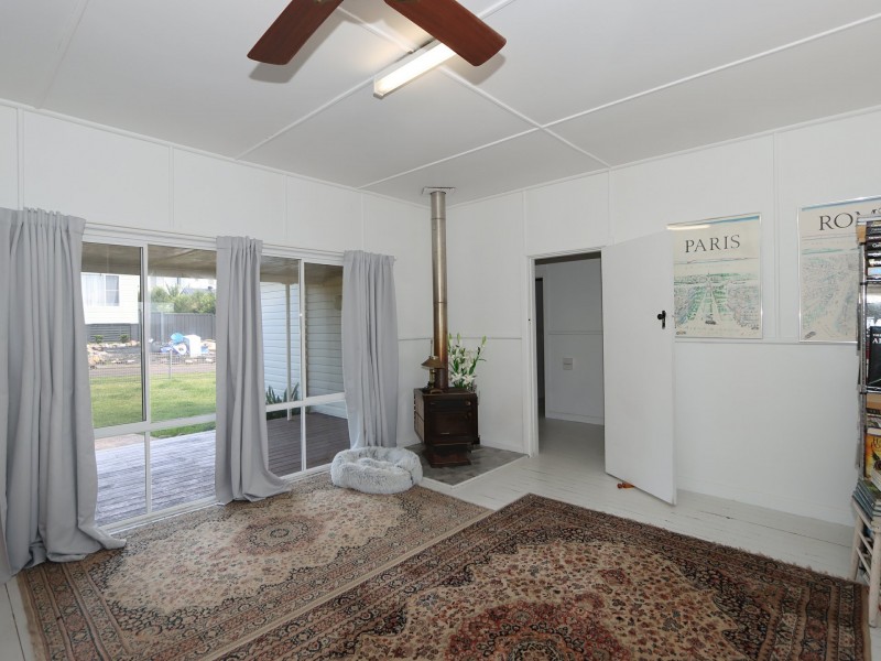 15 Church Street, Harrington NSW 2427