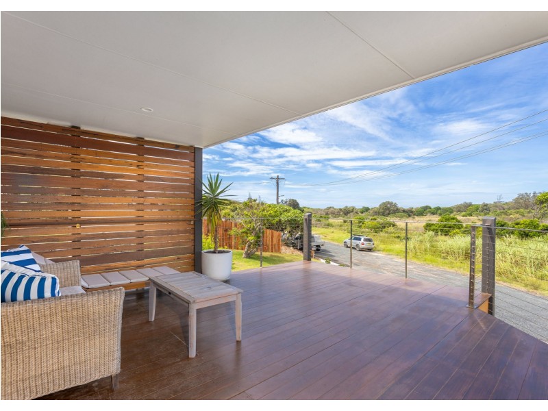 16 Stewart Close, Crowdy Head NSW 2427