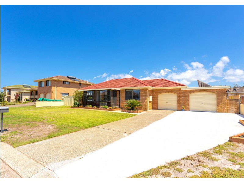 12 Jabiru Drive, Harrington NSW 2427