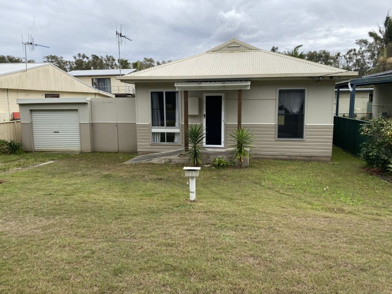 35 Crowdy Street, Harrington NSW 2427