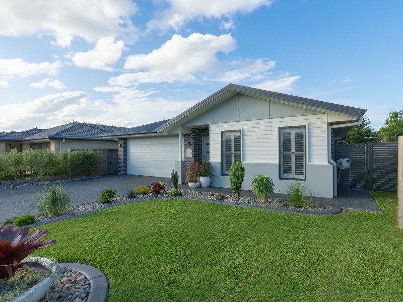 12 Mary Ann Court, Harrington NSW 2427
