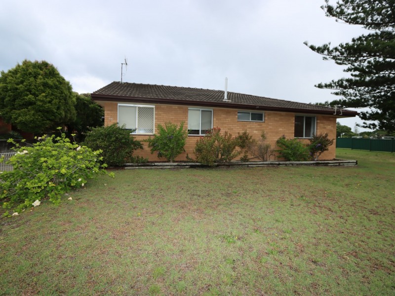 Unit 1/46 Beach Street, Harrington NSW 2427