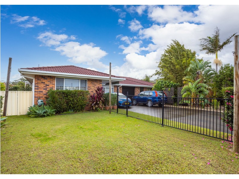 Villa 1/4 Damian Close, Harrington NSW 2427