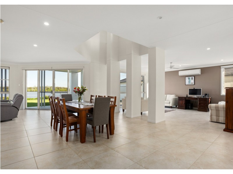 86 Diamantina Circuit, Harrington NSW 2427