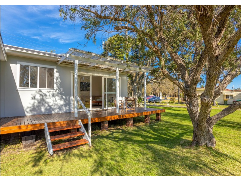 19 Crowdy Street, Harrington NSW 2427