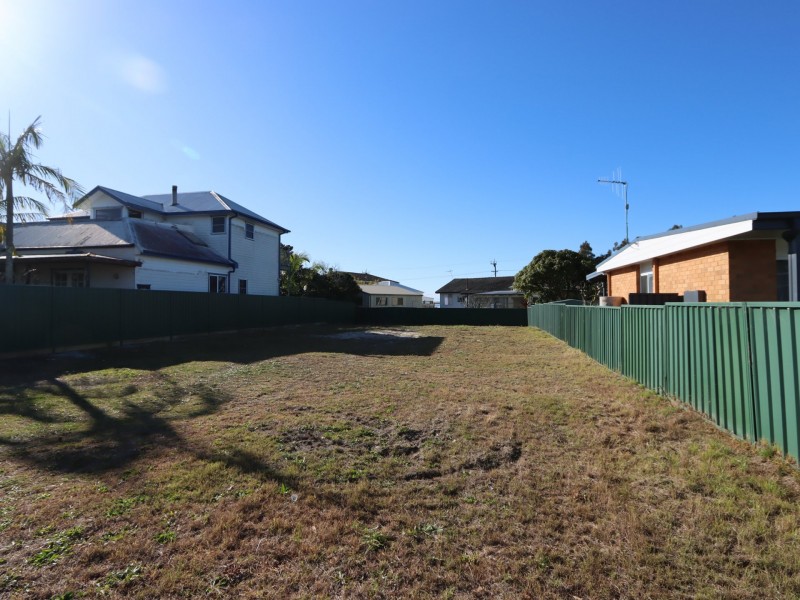 13 Glacken Street, Harrington NSW 2427