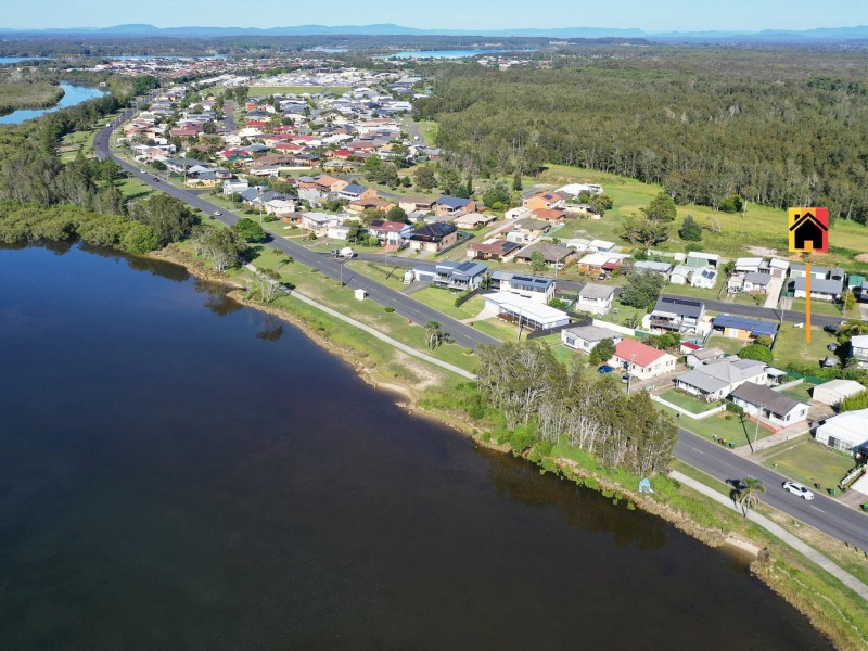 13 Glacken Street, Harrington NSW 2427