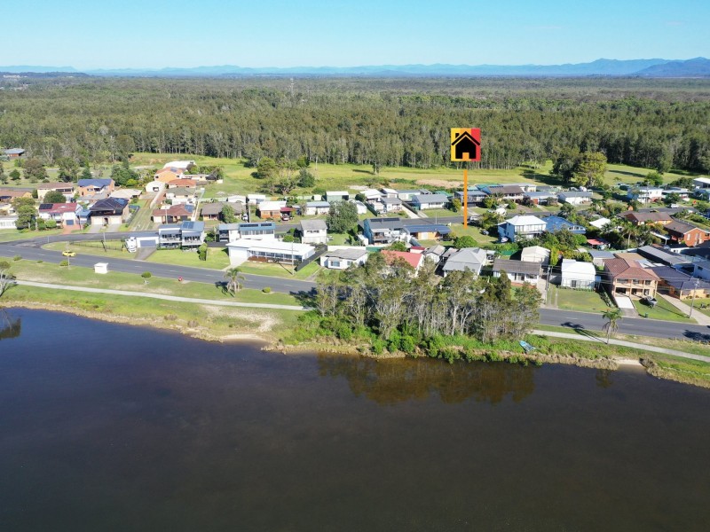 13 Glacken Street, Harrington NSW 2427