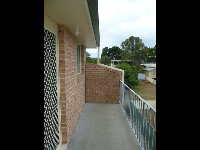 2/6-8 Muir Street, Harrington NSW 2427