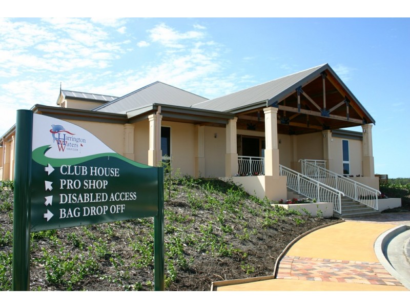 22 Pretoria Parade, Harrington NSW 2427