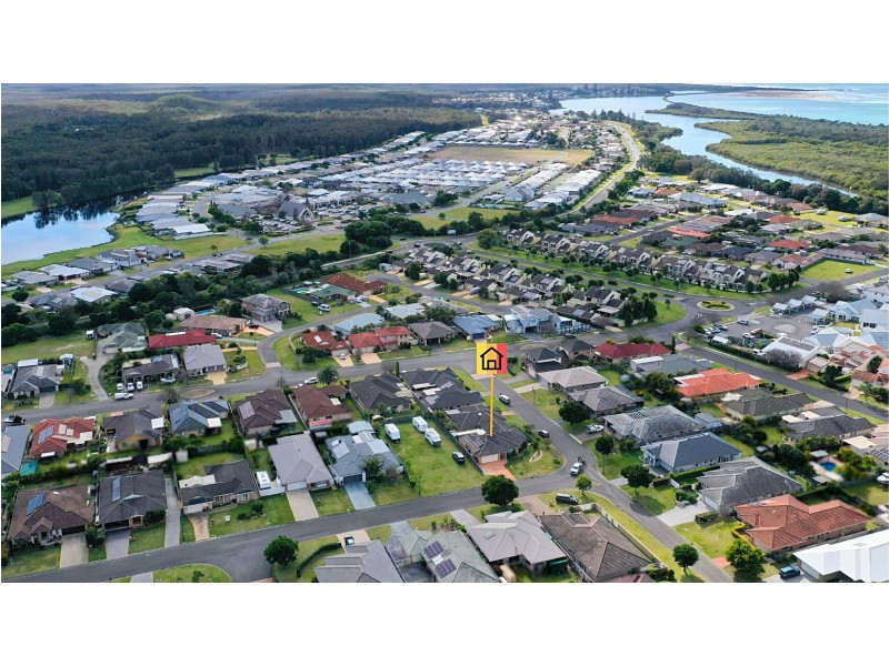 1/1 Florrie Ellison Street, Harrington NSW 2427