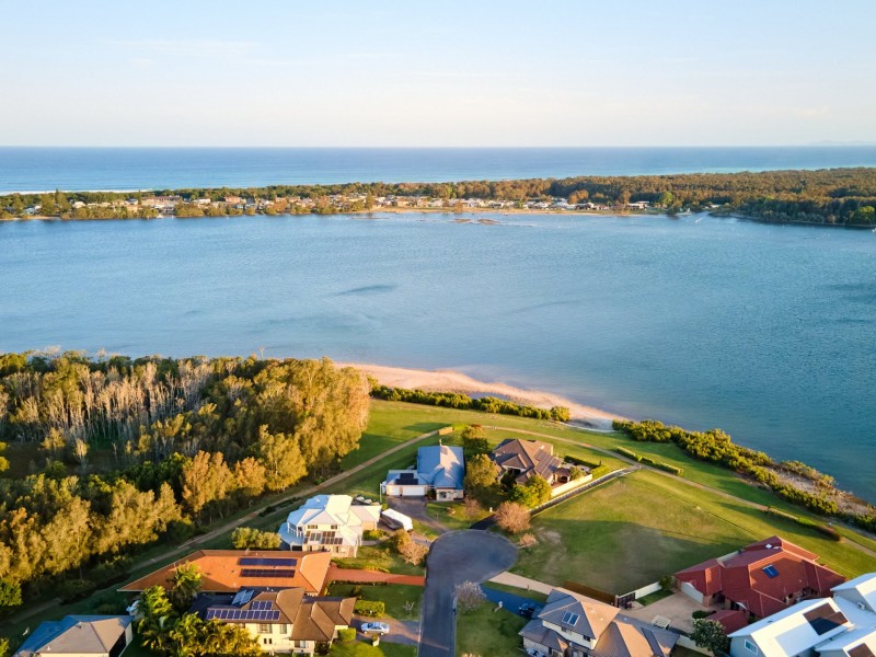 14 Erin Close, Harrington NSW 2427