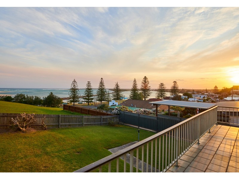 22 High Street, Harrington NSW 2427