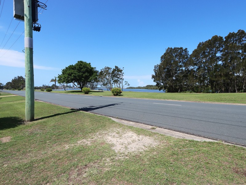 185 Beach Street, Harrington NSW 2427
