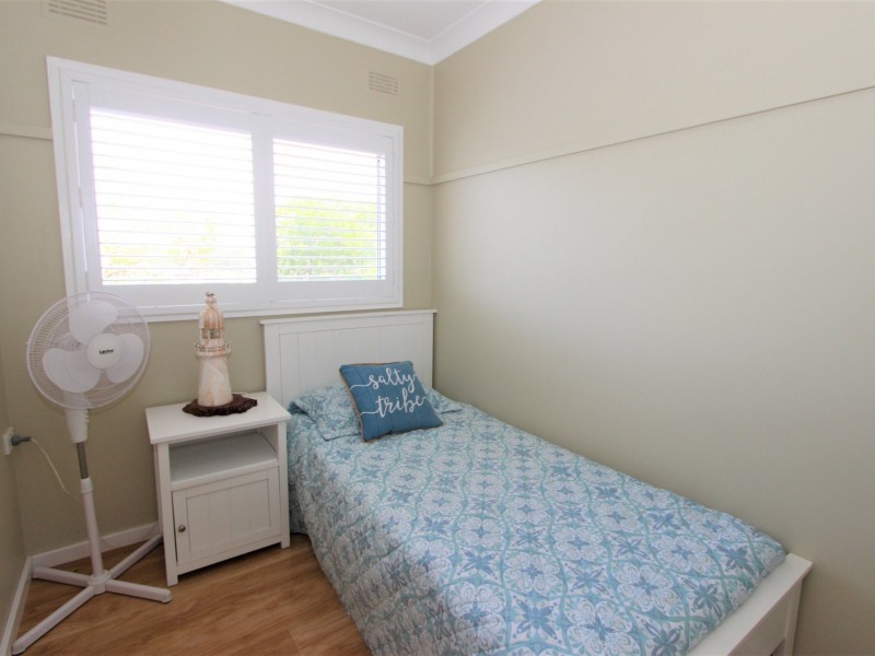 8 Crown Street, Harrington NSW 2427