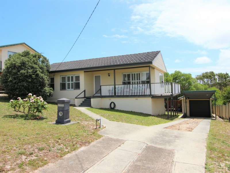 8 Crown Street, Harrington NSW 2427