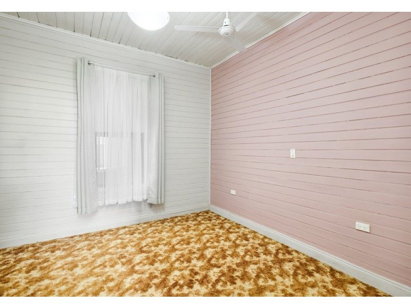 15 West Street, Coopernook NSW 2426