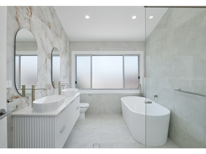 2 Ulmurra Close, Harrington NSW 2427