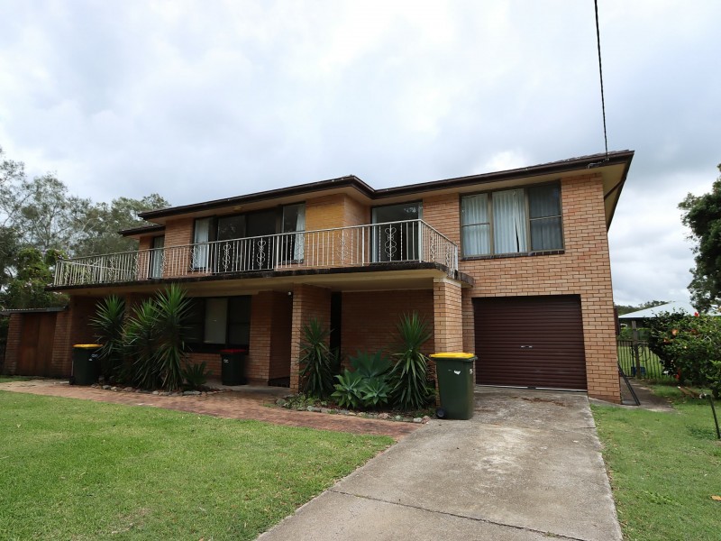 153 Beach Street, Harrington NSW 2427